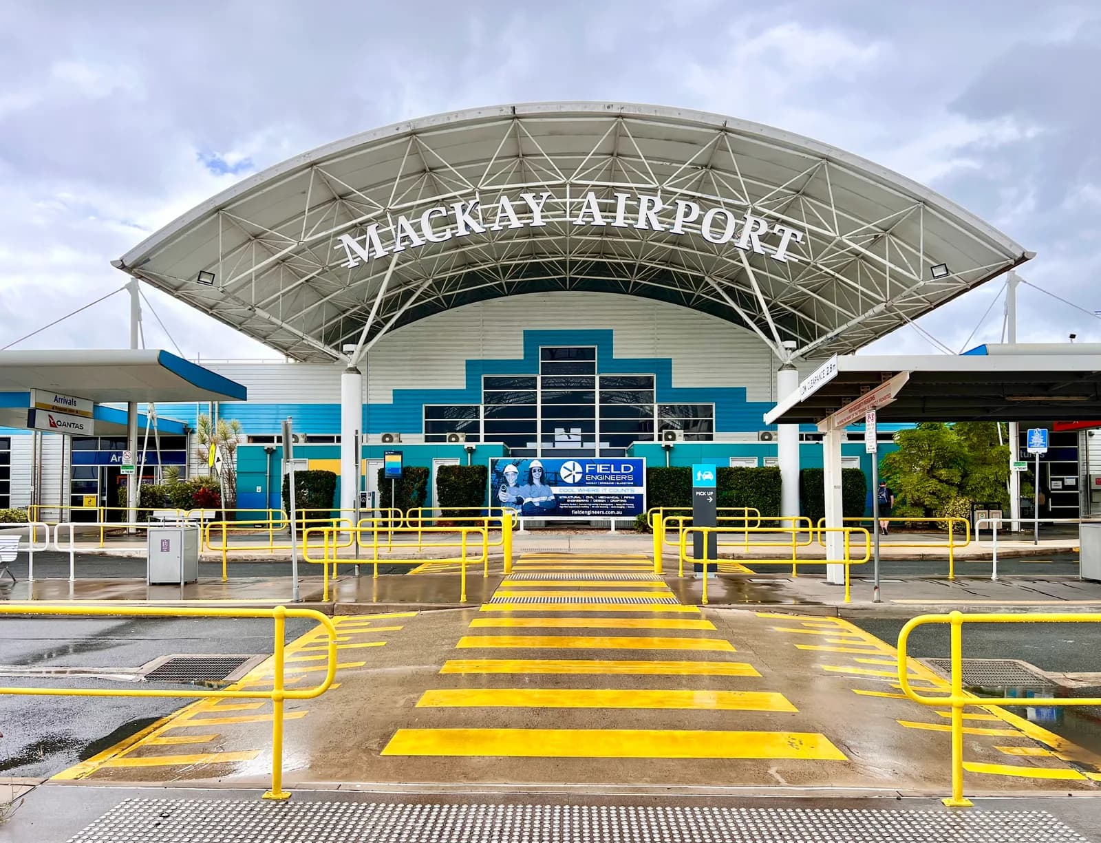 Mackay Airport (MKY)