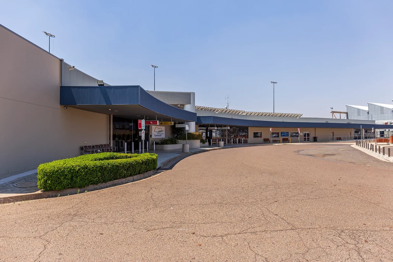 Tamworth Airport (TMW)