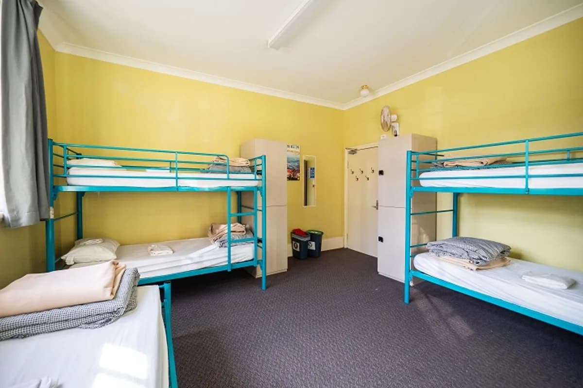 Newcastle Beach YHA — YHA Australia backpacker hostel in Newcastle East, NSW (photo 3 of 3)