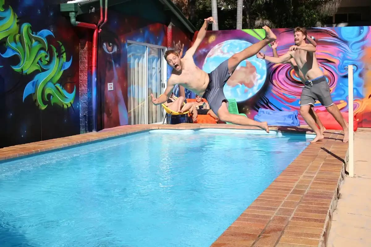 Coffs Harbour YHA Backpackers Resort backpacker hostel in Coffs Harbour, NSW (photo 3 of 3)