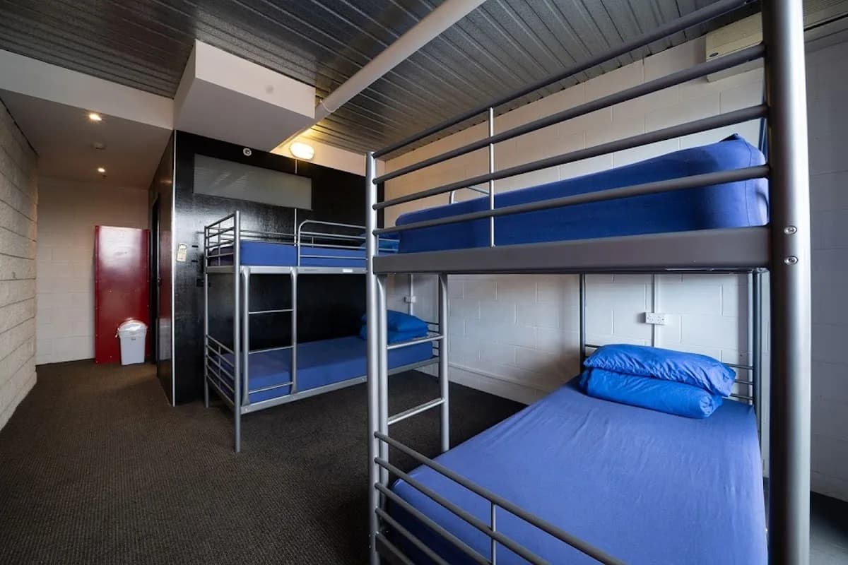 St Kilda Beachhouse backpacker hostel in Saint Kilda, VIC (photo 2 of 3)