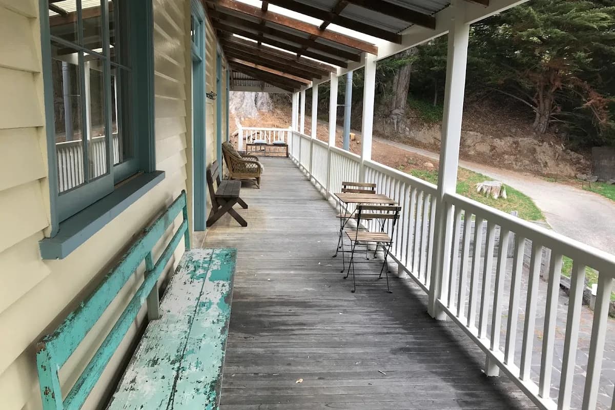 Erskine Backpackers backpacker hostel in Lorne, VIC