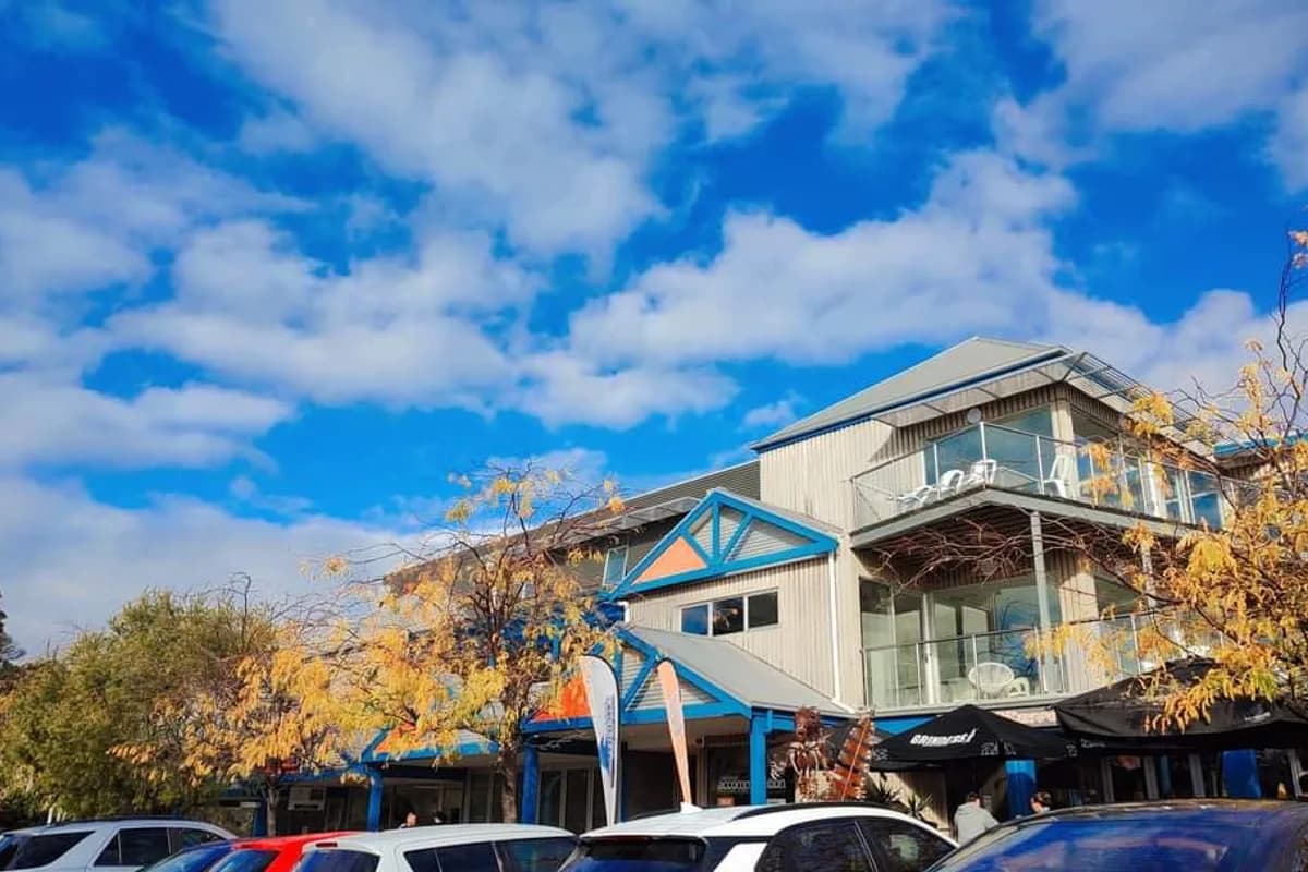 Phillip Island YHA backpacker hostel in Newhaven, VIC