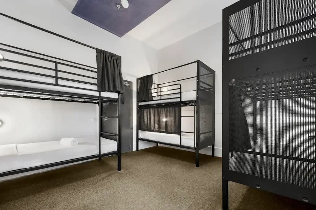 Melbourne Central YHA — YHA Australia backpacker hostel in South Wharf, VIC (photo 2 of 3)