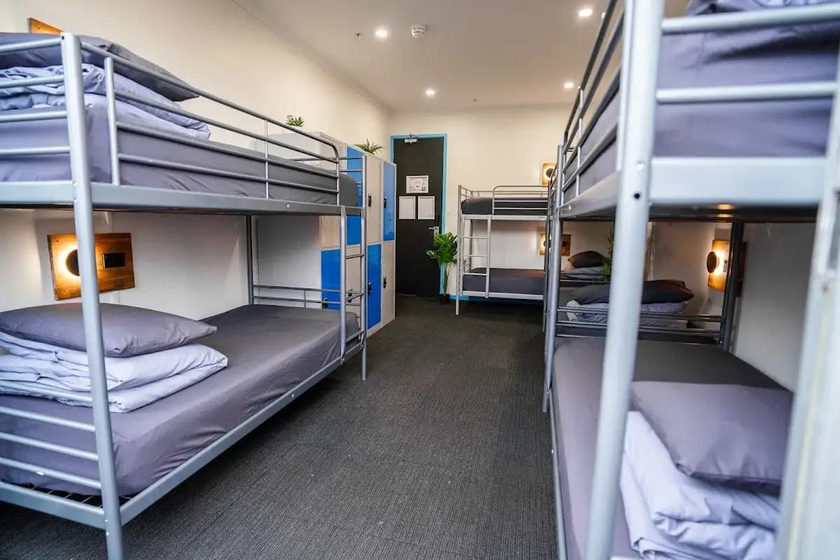 The Spencer Backpackers backpacker hostel in West Melbourne, VIC (photo 2 of 3)