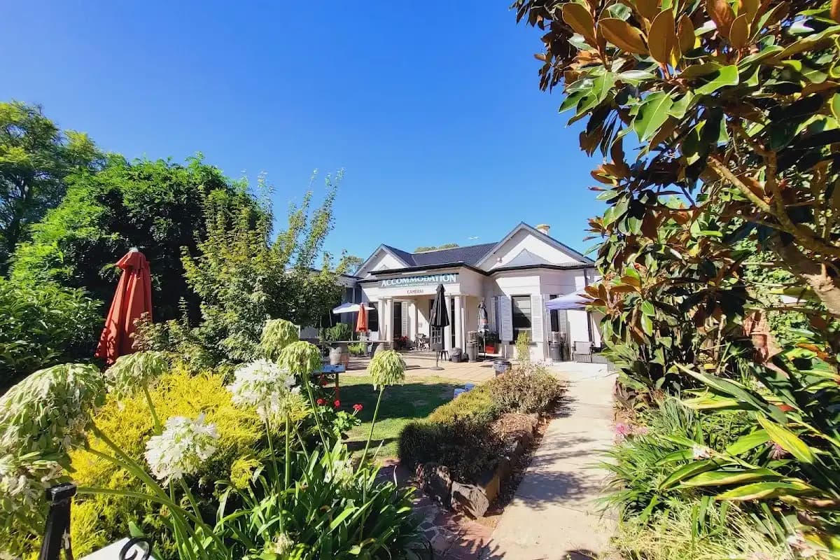 Cambrai Lodge backpacker hostel in Maffra, VIC