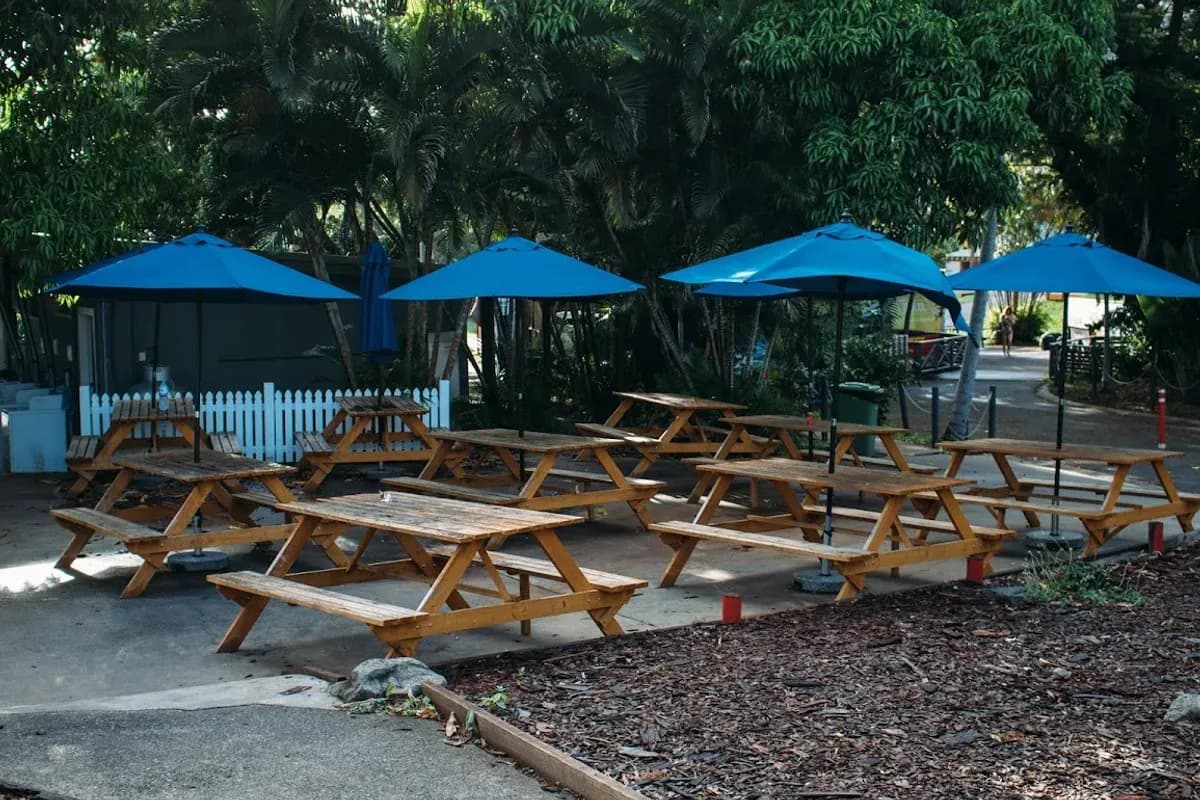 Nomads Airlie Beach — party hostel backpacker hostel in Airlie Beach, QLD