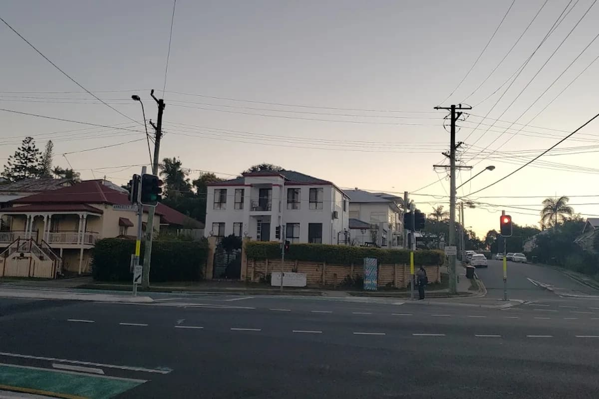 Childhood Cancer Support backpacker hostel in Woolloongabba, QLD (photo 2 of 2)