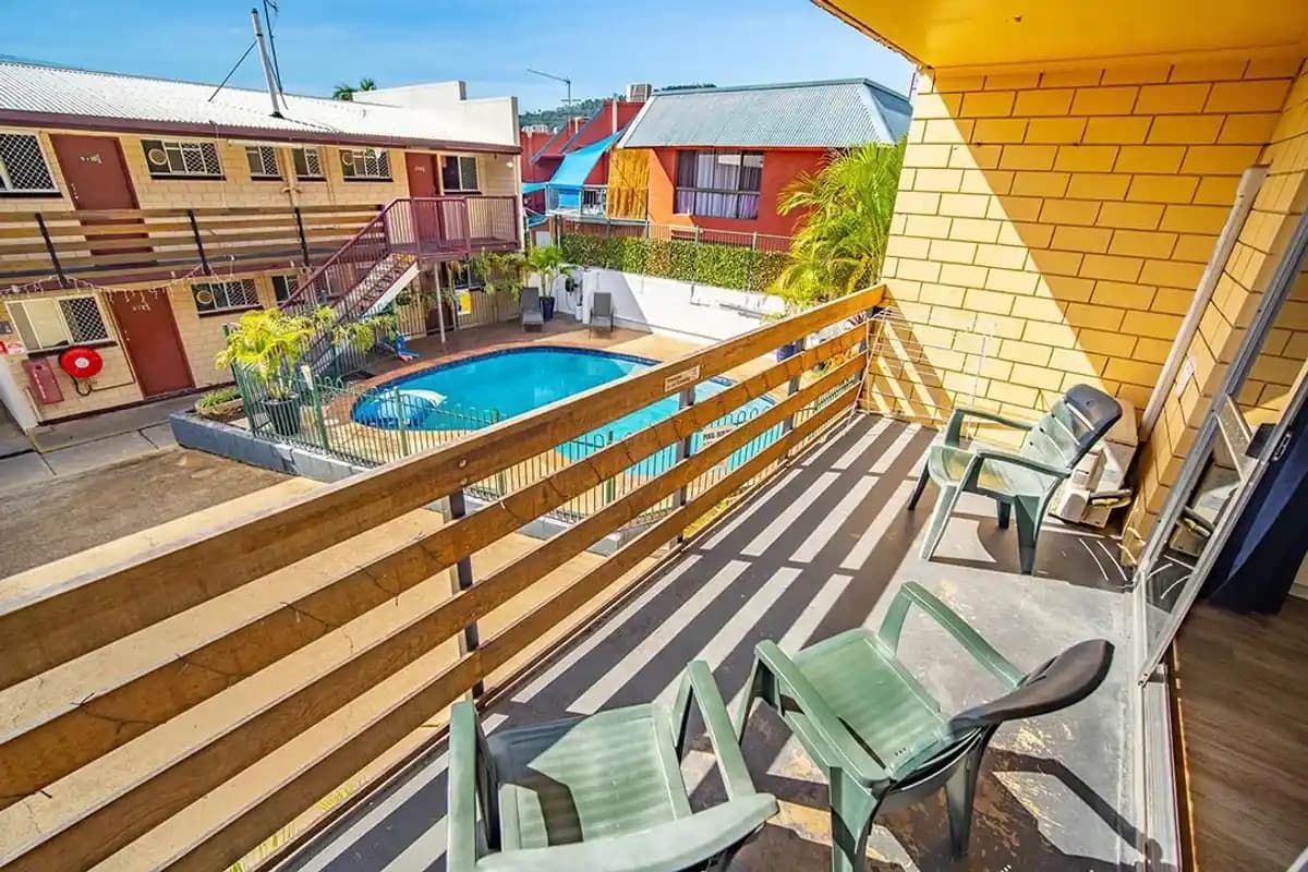 Airlie Beach YHA backpacker hostel in Airlie Beach, QLD (photo 3 of 3)