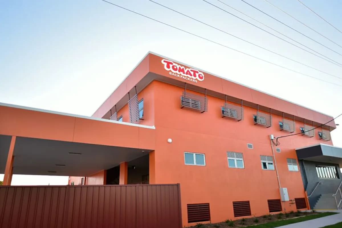 Tomato Backpackers — working hostel backpacker hostel in Bundaberg Central, QLD
