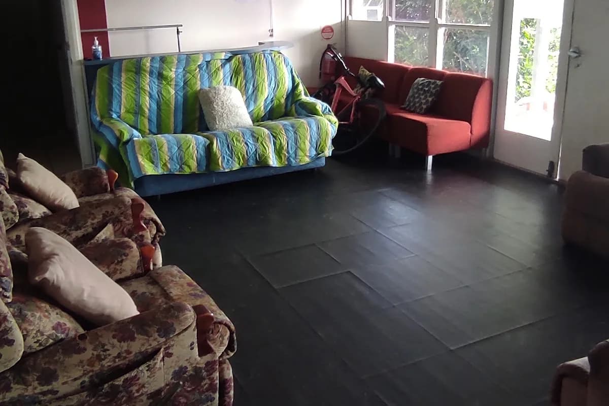 Cherri Backpackers — working hostel backpacker hostel in Bundaberg Central, QLD