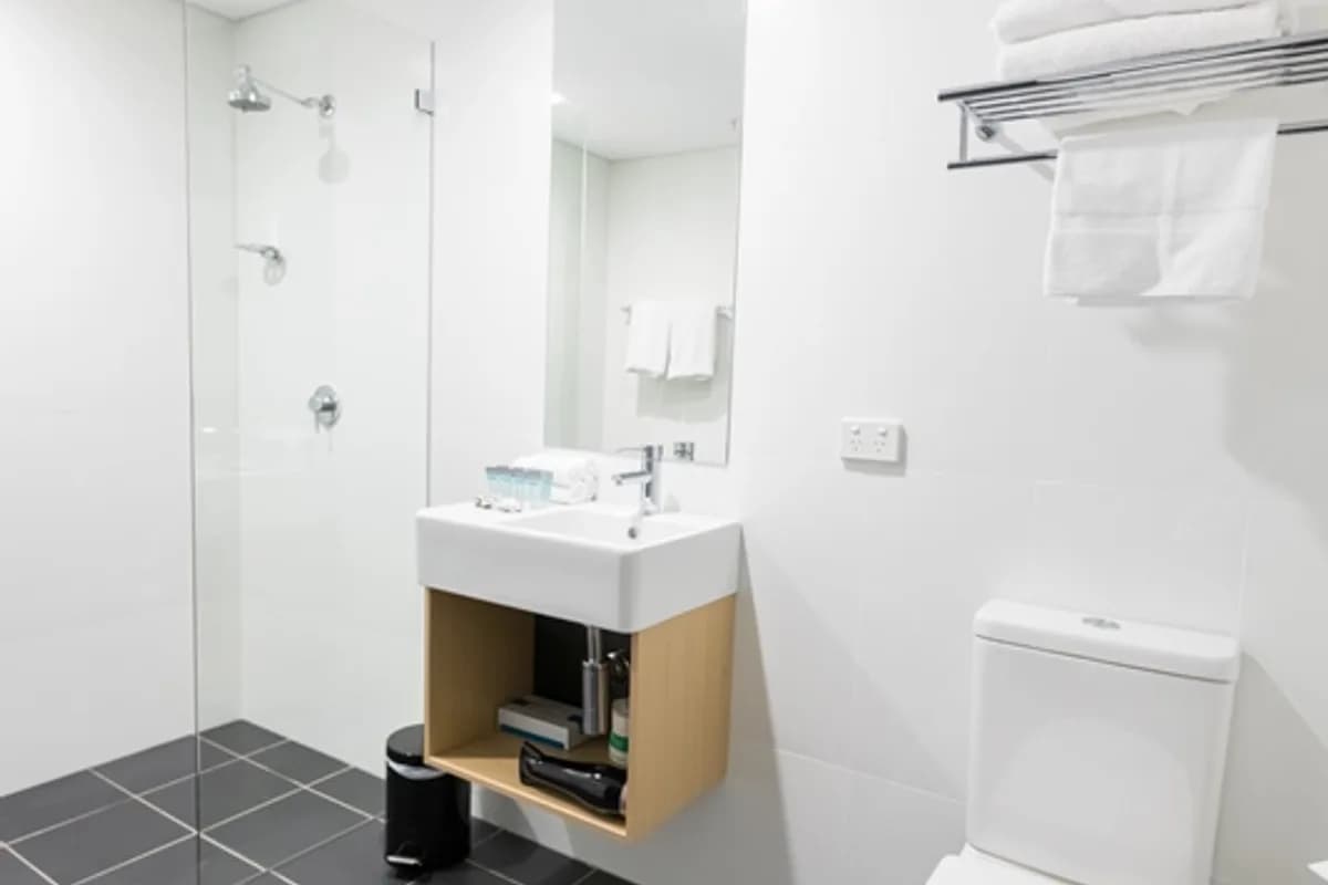 Song Hotel Sydney backpacker hostel in Sydney, NSW (photo 3 of 3)