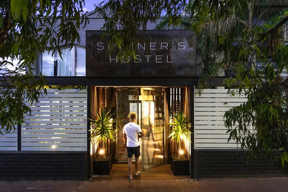 Spinner's Hostel backpacker hostel in Perth, WA
