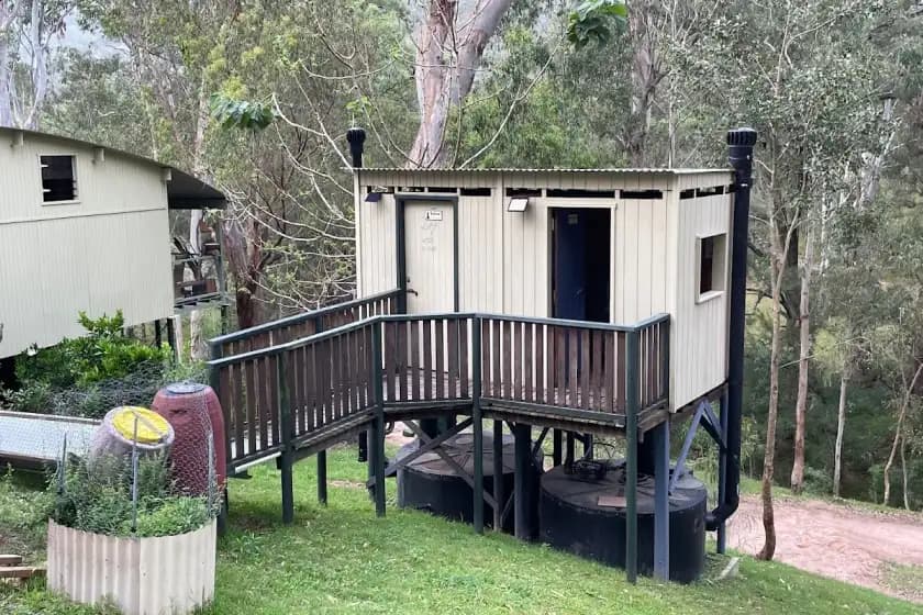 Six Foot Track Eco Lodge — eco-certified backpacker hostel in NSW (photo 3 of 3)