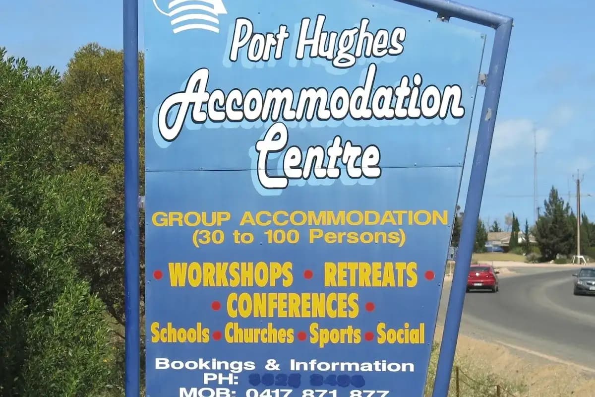 Port Hughes Accomodation Centre backpacker hostel in Port Hughes, SA (photo 2 of 3)