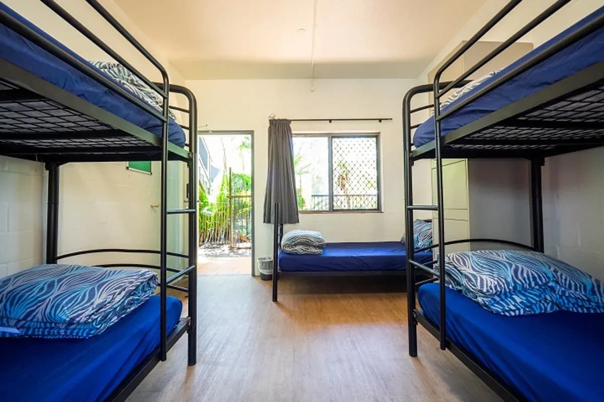 YHA Cape Byron — YHA Australia, eco-certified backpacker hostel in Byron Bay, NSW (photo 2 of 3)