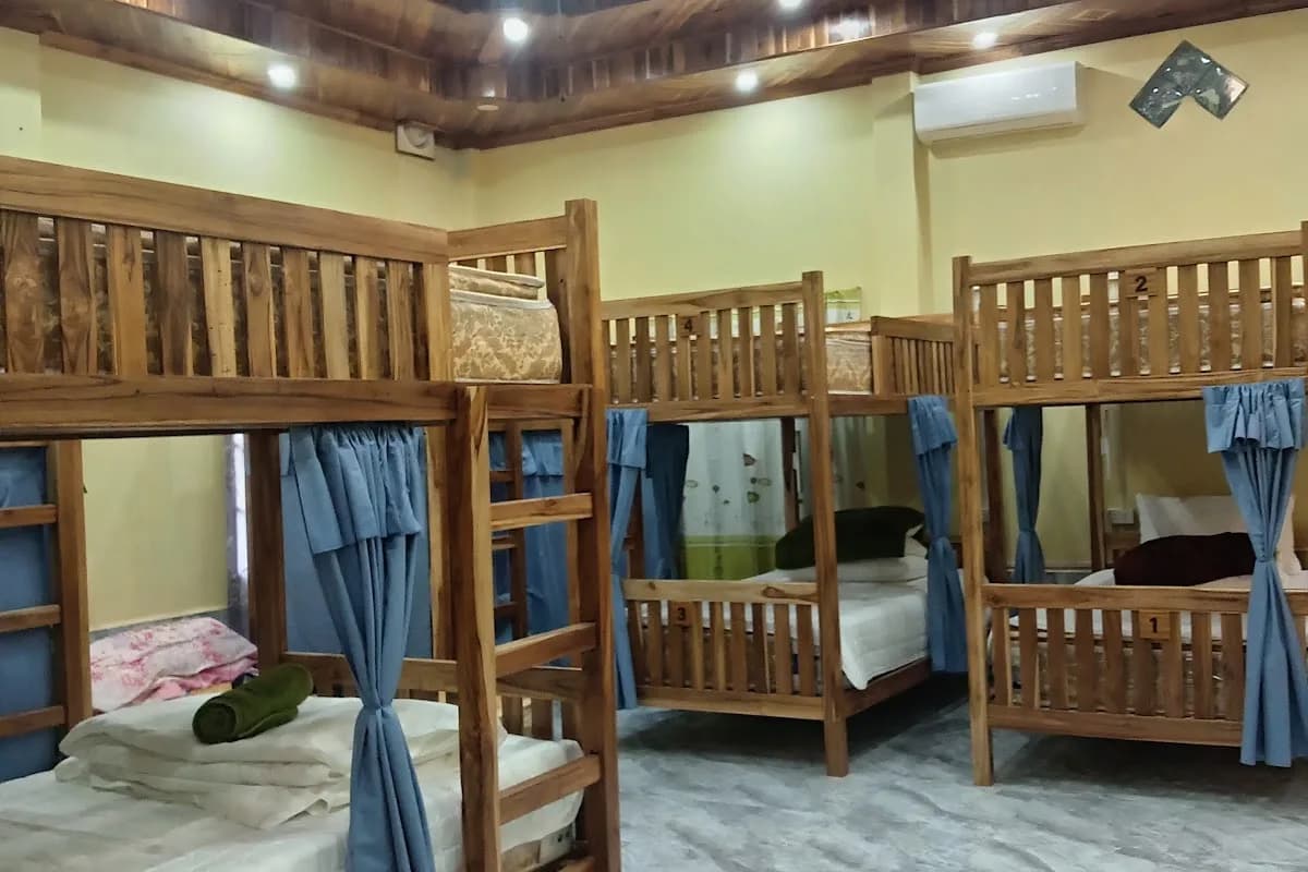 Sunset Backpackers — working hostel backpacker hostel in Mildura, VIC