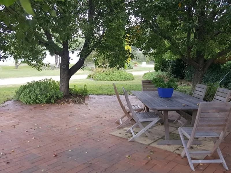 de Capel Wines winery in Lovedale, NSW