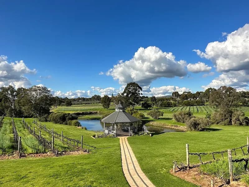 Sittella Winery winery in Herne Hill, WA