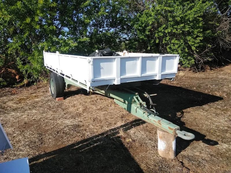 Mount Prior Vineyard winery in VIC