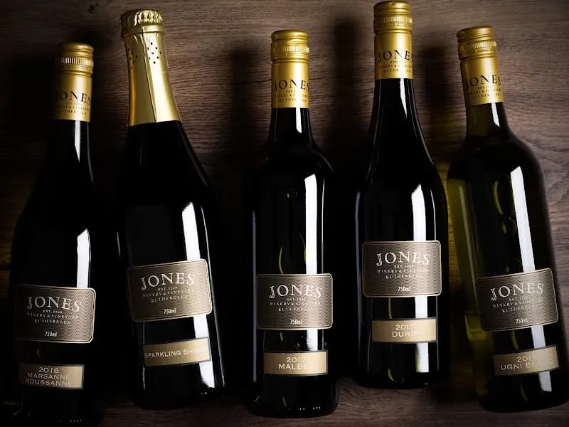 Jones Winery & Vineyard winery in Rutherglen, VIC