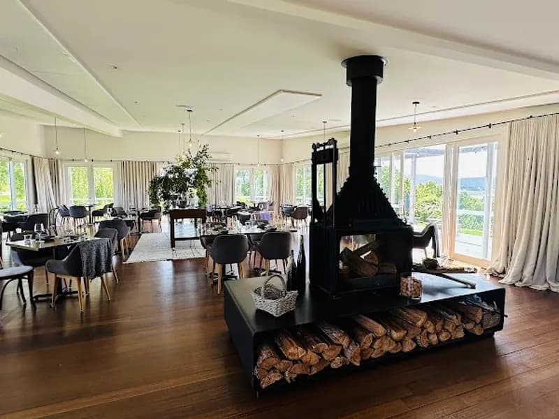 Elmslie Wines winery in TAS