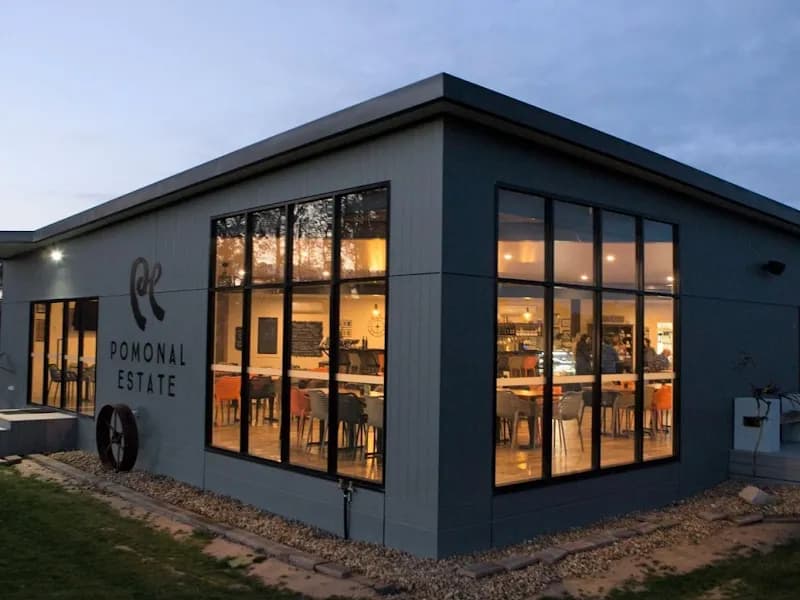 Winery Heritage Farm winery in VIC