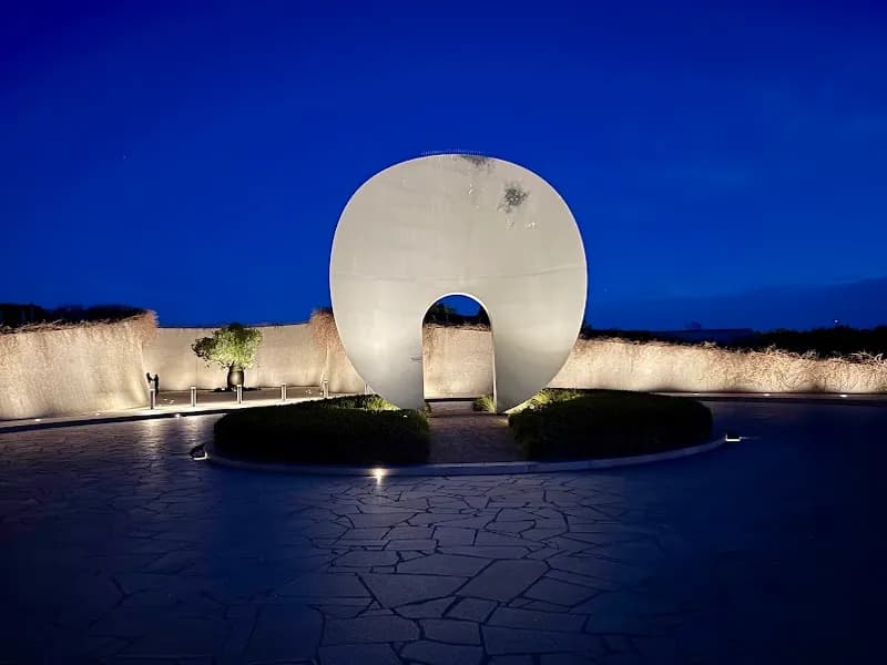 Leura Park Estate winery in VIC