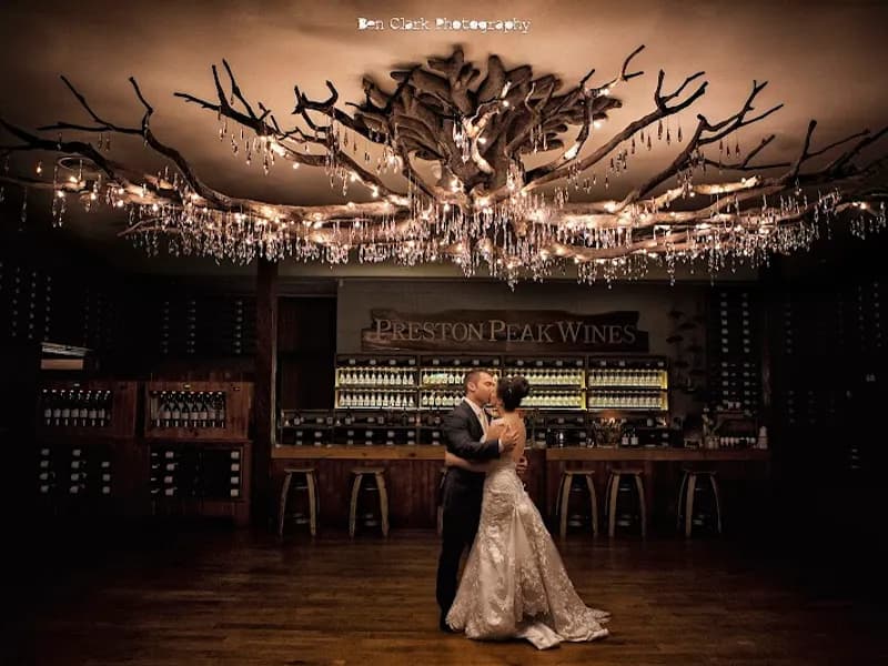 Posh Plonk winery in Chiltern, VIC