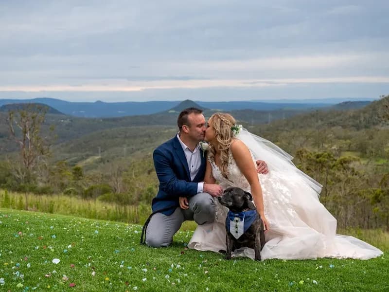 Posh Plonk winery in Chiltern, VIC