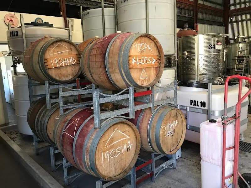 Dusty Hill Vineyard winery in QLD