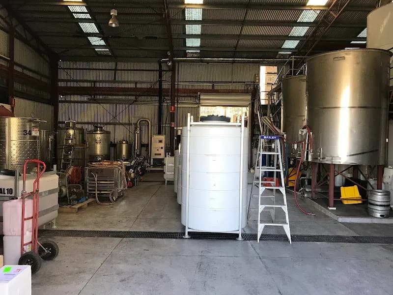 Dusty Hill Vineyard winery in QLD