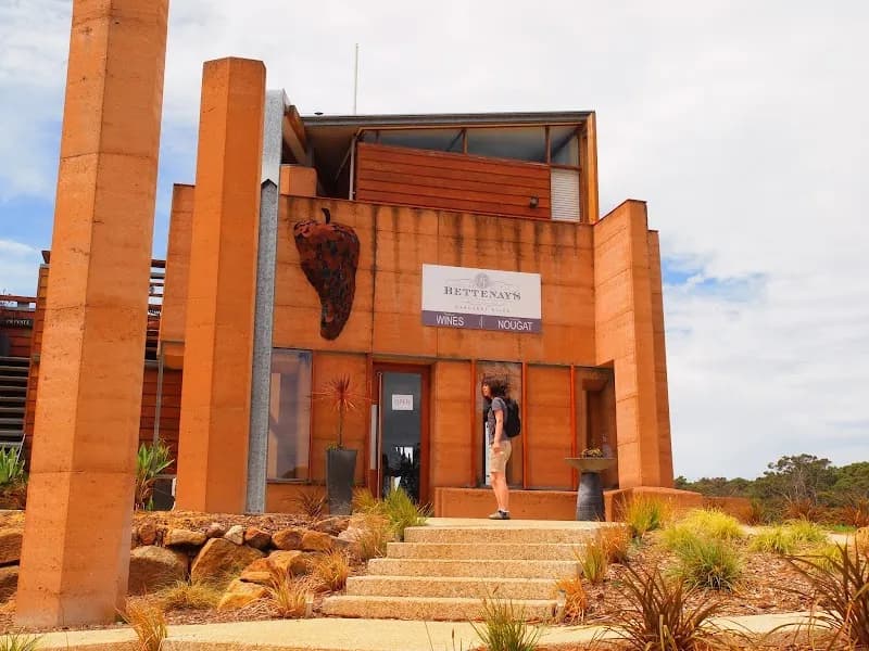 Black Swan Winery and Restaurant winery in Henley Brook, WA