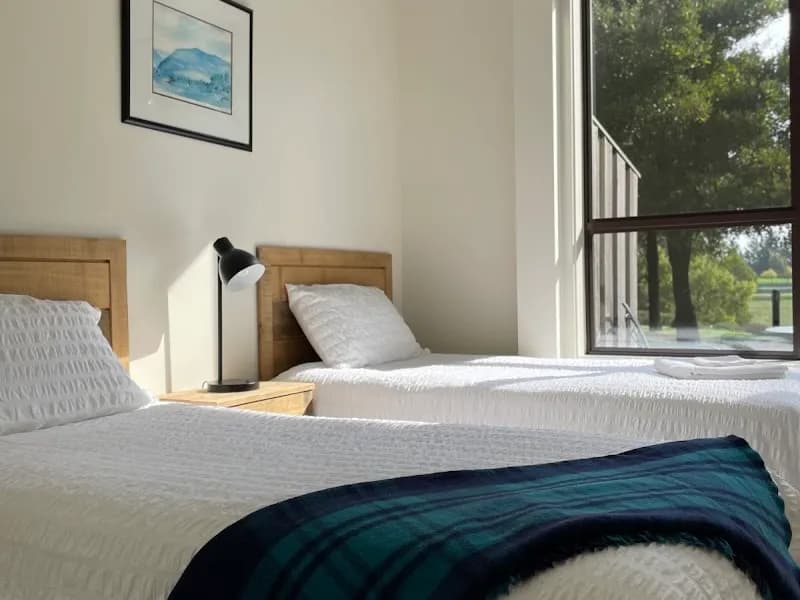 Hillwood Vineyard winery in Launceston, TAS