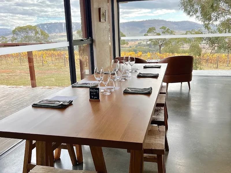 `ese Vineyards winery in Tea Tree, TAS