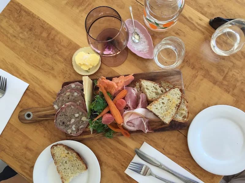 Tinderbox Vineyard winery in Tinderbox, TAS