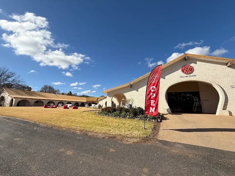 Calulu Park Vineyard winery in Woori Yallock, VIC