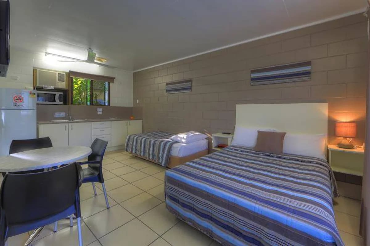 Cardwell central backpackers backpacker hostel in Cardwell, QLD (photo 2 of 3)