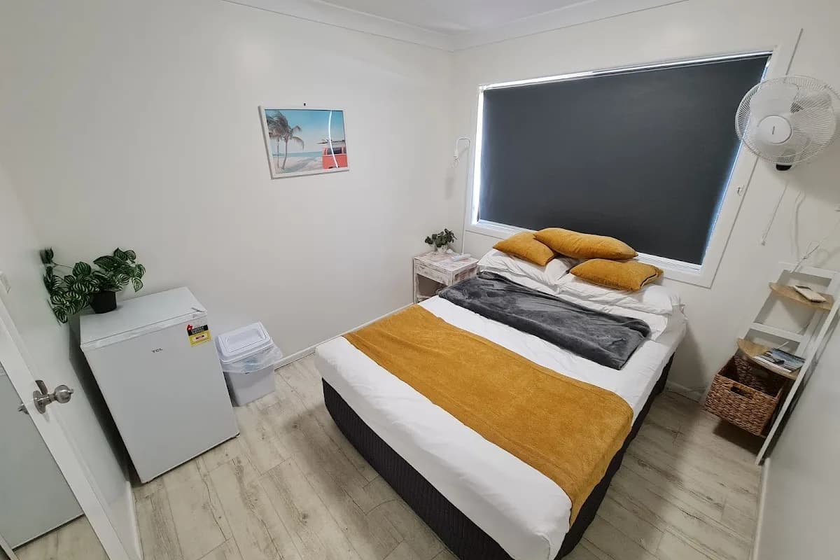 Yeppoon Beach House backpacker hostel in Meikleville Hill, QLD (photo 2 of 3)
