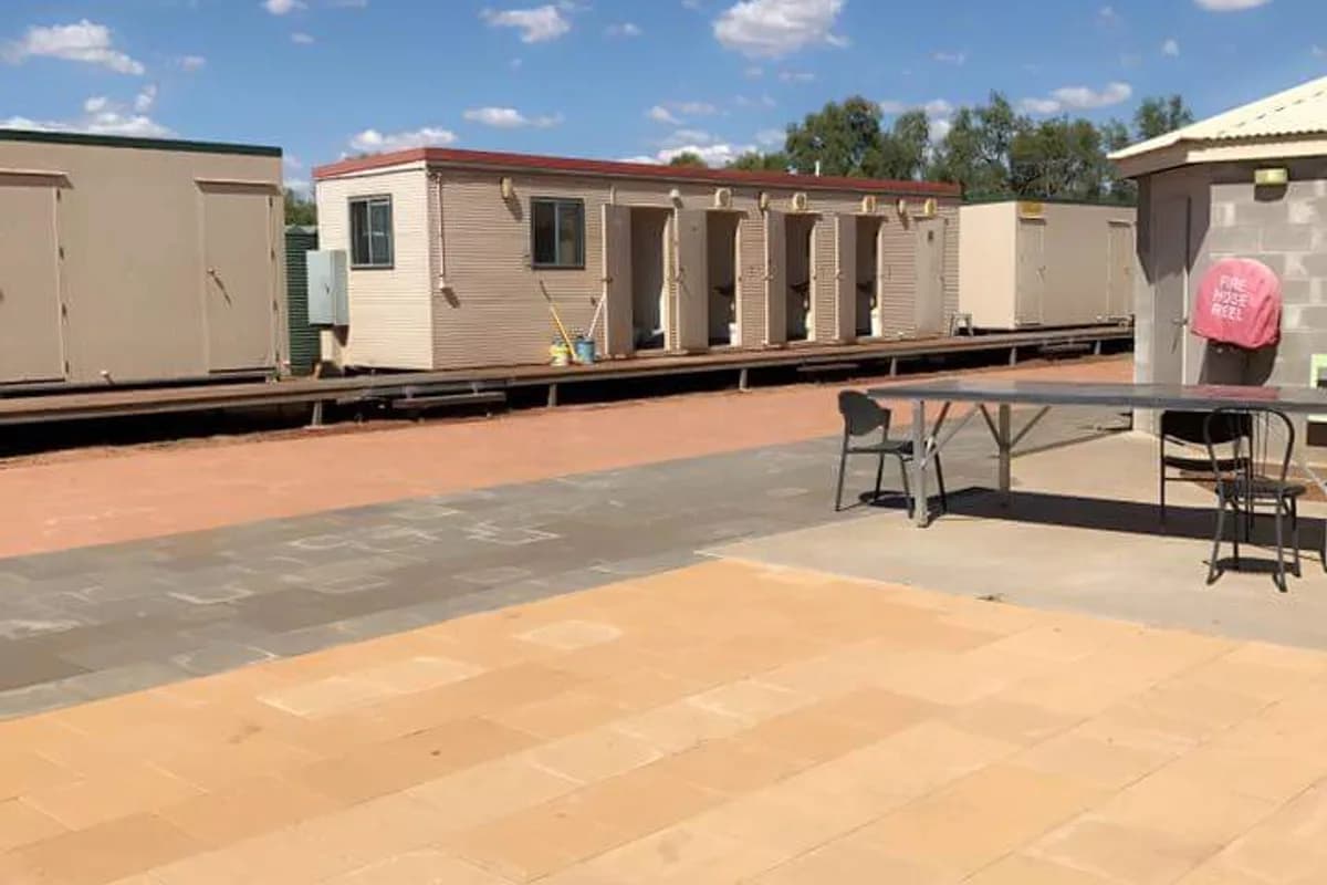 St George Hostel backpacker hostel in Katanning, WA (photo 2 of 3)